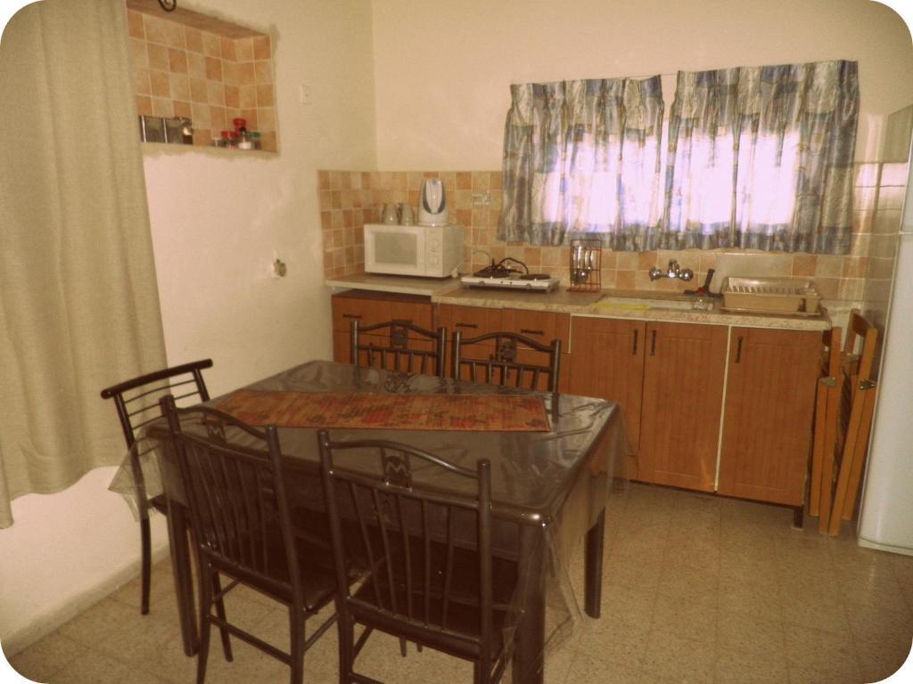 Jericho Inn Vered Yeriho Room photo